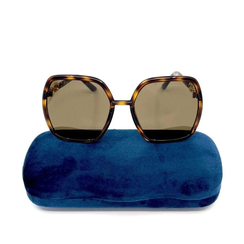 New!! GUCCI Sunglasses GG0890S 002, Authentic